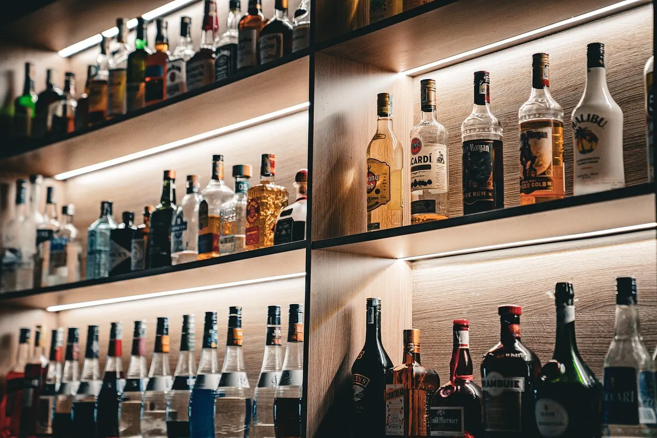 Tokyo club fears, taken apart — Pixabay