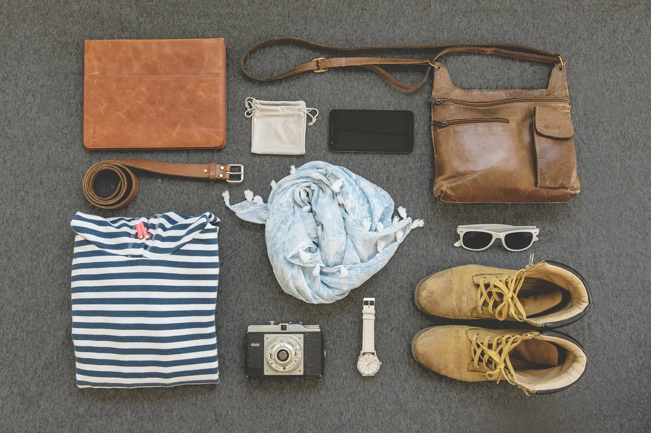 Is there a dress code? And does it differ by gender? — Pixabay