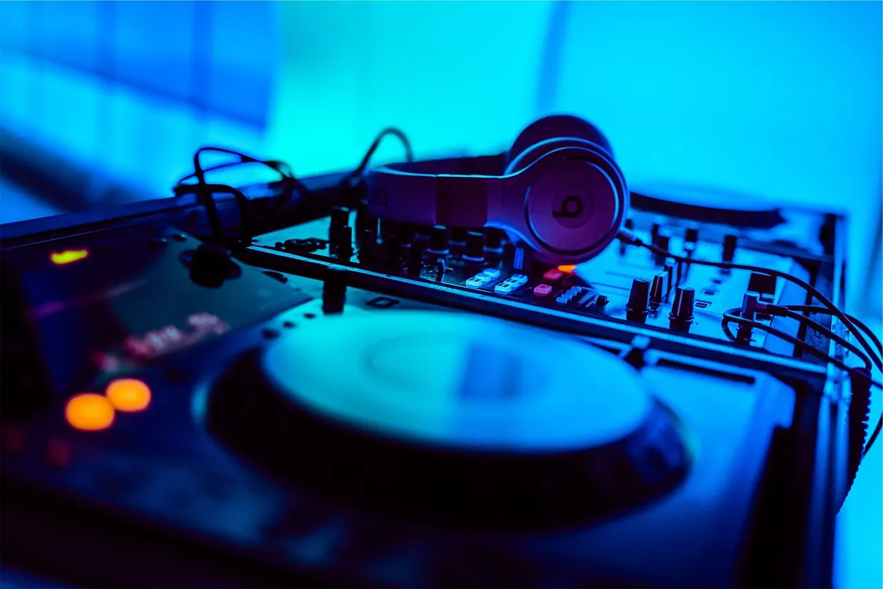 I want to get booked as a DJ. How does it happen? — Pixabay